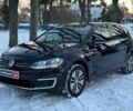 Черный Фольксваген e-Golf, объемом двигателя 0 л и пробегом 65 тыс. км за 14890 $, фото 1 на Automoto.ua