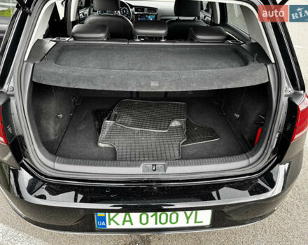 Черный Фольксваген e-Golf, объемом двигателя 0 л и пробегом 125 тыс. км за 16000 $, фото 17 на Automoto.ua