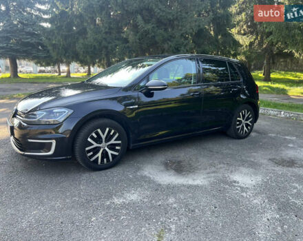 Черный Фольксваген e-Golf, объемом двигателя 0 л и пробегом 134 тыс. км за 13500 $, фото 3 на Automoto.ua