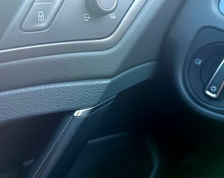 Чорний Фольксваген e-Golf, об'ємом двигуна 0 л та пробігом 137 тис. км за 13600 $, фото 6 на Automoto.ua