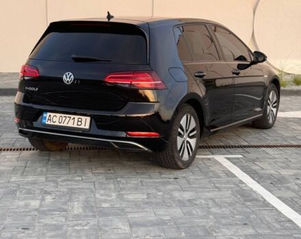 Черный Фольксваген e-Golf, объемом двигателя 0 л и пробегом 0 тыс. км за 15600 $, фото 115 на Automoto.ua