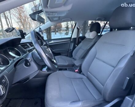 Черный Фольксваген e-Golf, объемом двигателя 0 л и пробегом 65 тыс. км за 14890 $, фото 10 на Automoto.ua