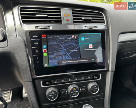 Черный Фольксваген e-Golf, объемом двигателя 0 л и пробегом 125 тыс. км за 16000 $, фото 31 на Automoto.ua