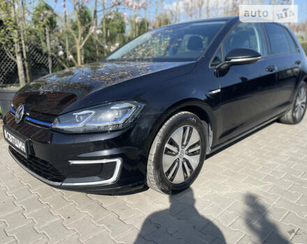 Чорний Фольксваген e-Golf, об'ємом двигуна 0 л та пробігом 106 тис. км за 13999 $, фото 9 на Automoto.ua