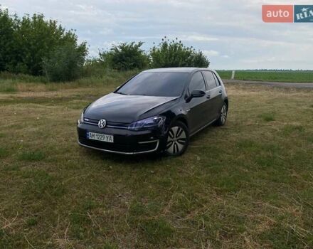 Черный Фольксваген e-Golf, объемом двигателя 0 л и пробегом 224 тыс. км за 12000 $, фото 4 на Automoto.ua