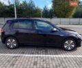 Черный Фольксваген e-Golf, объемом двигателя 0 л и пробегом 158 тыс. км за 12300 $, фото 2 на Automoto.ua