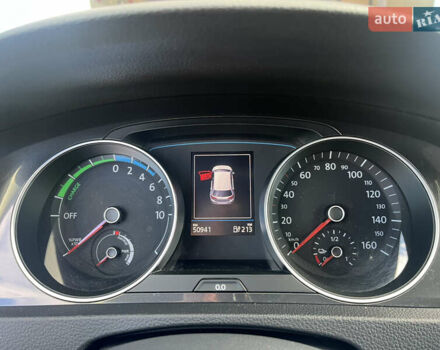 Чорний Фольксваген e-Golf, об'ємом двигуна 0 л та пробігом 51 тис. км за 13700 $, фото 35 на Automoto.ua