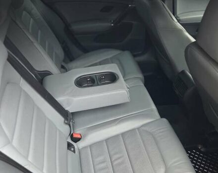 Черный Фольксваген e-Golf, объемом двигателя 0 л и пробегом 92 тыс. км за 17000 $, фото 16 на Automoto.ua