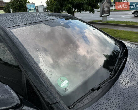 Черный Фольксваген e-Golf, объемом двигателя 0 л и пробегом 125 тыс. км за 16000 $, фото 12 на Automoto.ua