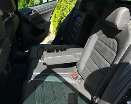 Черный Фольксваген e-Golf, объемом двигателя 0 л и пробегом 194 тыс. км за 12300 $, фото 17 на Automoto.ua