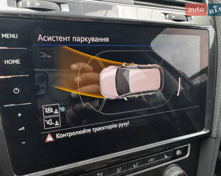 Черный Фольксваген e-Golf, объемом двигателя 0 л и пробегом 125 тыс. км за 16000 $, фото 35 на Automoto.ua