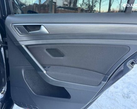 Черный Фольксваген e-Golf, объемом двигателя 0 л и пробегом 65 тыс. км за 14890 $, фото 20 на Automoto.ua