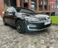 Черный Фольксваген e-Golf, объемом двигателя 0 л и пробегом 135 тыс. км за 16500 $, фото 12 на Automoto.ua