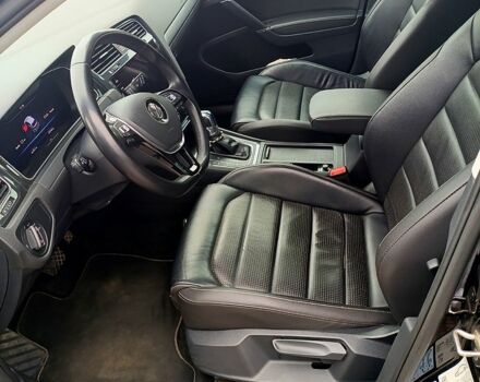 Чорний Фольксваген e-Golf, об'ємом двигуна 0 л та пробігом 120 тис. км за 16500 $, фото 3 на Automoto.ua