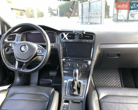 Чорний Фольксваген e-Golf, об'ємом двигуна 0 л та пробігом 89 тис. км за 14500 $, фото 33 на Automoto.ua