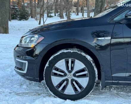 Черный Фольксваген e-Golf, объемом двигателя 0 л и пробегом 65 тыс. км за 14890 $, фото 27 на Automoto.ua