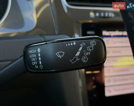 Черный Фольксваген e-Golf, объемом двигателя 0 л и пробегом 114 тыс. км за 12750 $, фото 54 на Automoto.ua