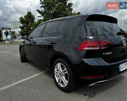 Черный Фольксваген e-Golf, объемом двигателя 0 л и пробегом 125 тыс. км за 16000 $, фото 5 на Automoto.ua