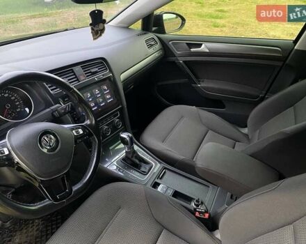 Черный Фольксваген e-Golf, объемом двигателя 0 л и пробегом 224 тыс. км за 12000 $, фото 12 на Automoto.ua