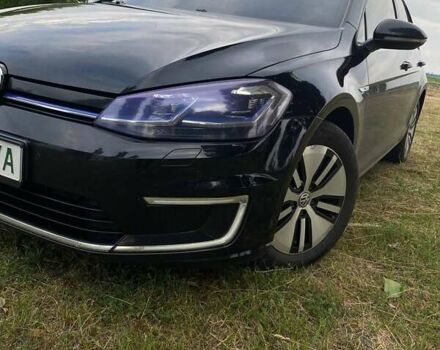Черный Фольксваген e-Golf, объемом двигателя 0 л и пробегом 224 тыс. км за 12000 $, фото 10 на Automoto.ua