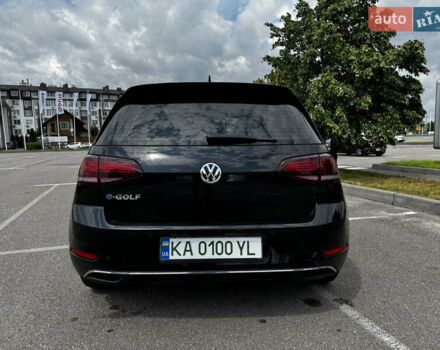 Черный Фольксваген e-Golf, объемом двигателя 0 л и пробегом 125 тыс. км за 16000 $, фото 3 на Automoto.ua