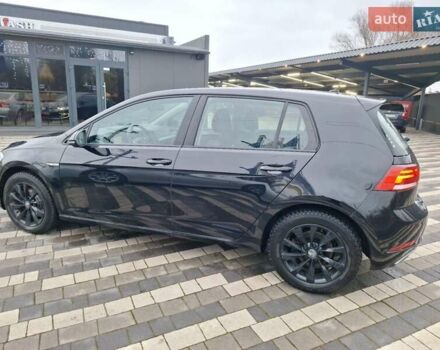 Чорний Фольксваген e-Golf, об'ємом двигуна 0 л та пробігом 140 тис. км за 11800 $, фото 10 на Automoto.ua