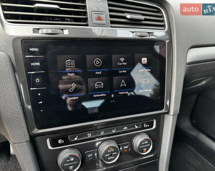 Черный Фольксваген e-Golf, объемом двигателя 0 л и пробегом 125 тыс. км за 16000 $, фото 33 на Automoto.ua