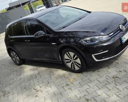 Черный Фольксваген e-Golf, объемом двигателя 0 л и пробегом 180 тыс. км за 12600 $, фото 2 на Automoto.ua