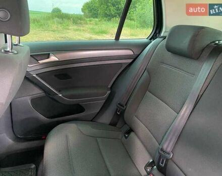 Черный Фольксваген e-Golf, объемом двигателя 0 л и пробегом 224 тыс. км за 12000 $, фото 9 на Automoto.ua