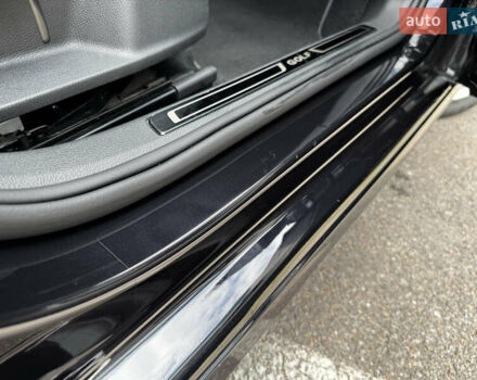 Черный Фольксваген e-Golf, объемом двигателя 0 л и пробегом 125 тыс. км за 16000 $, фото 43 на Automoto.ua