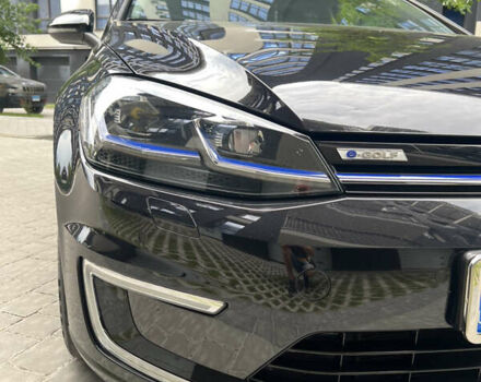 Черный Фольксваген e-Golf, объемом двигателя 0 л и пробегом 142 тыс. км за 13200 $, фото 22 на Automoto.ua