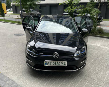 Черный Фольксваген e-Golf, объемом двигателя 0 л и пробегом 142 тыс. км за 13200 $, фото 20 на Automoto.ua