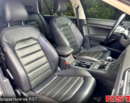 Черный Фольксваген e-Golf, объемом двигателя 0 л и пробегом 80 тыс. км за 12900 $, фото 6 на Automoto.ua