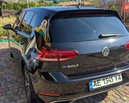 Черный Фольксваген e-Golf, объемом двигателя 0 л и пробегом 125 тыс. км за 16200 $, фото 6 на Automoto.ua