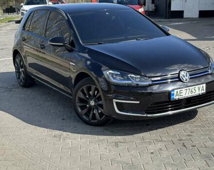 Черный Фольксваген e-Golf, объемом двигателя 0 л и пробегом 147 тыс. км за 14000 $, фото 7 на Automoto.ua