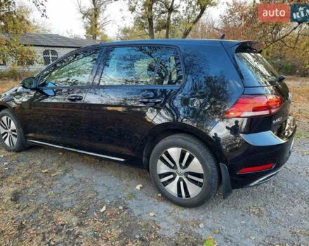 Чорний Фольксваген e-Golf, об'ємом двигуна 0 л та пробігом 165 тис. км за 12200 $, фото 18 на Automoto.ua