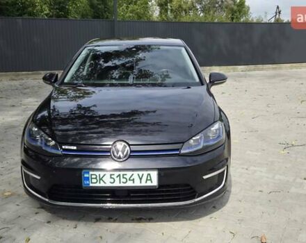 Черный Фольксваген e-Golf, объемом двигателя 0 л и пробегом 180 тыс. км за 12600 $, фото 5 на Automoto.ua