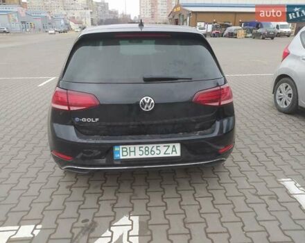 Черный Фольксваген e-Golf, объемом двигателя 0 л и пробегом 217 тыс. км за 11500 $, фото 3 на Automoto.ua