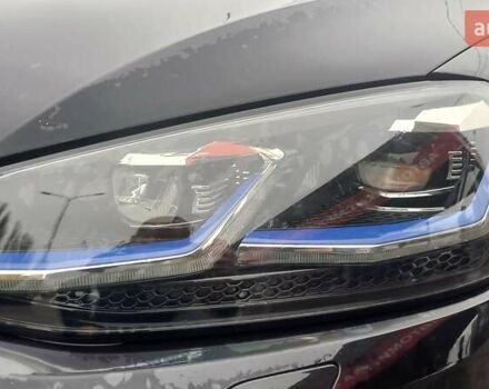 Черный Фольксваген e-Golf, объемом двигателя 0 л и пробегом 190 тыс. км за 12700 $, фото 12 на Automoto.ua
