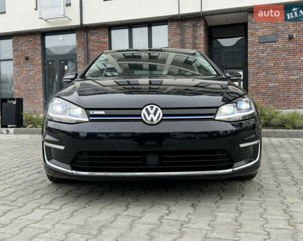 Черный Фольксваген e-Golf, объемом двигателя 0 л и пробегом 110 тыс. км за 14400 $, фото 37 на Automoto.ua