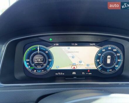 Черный Фольксваген e-Golf, объемом двигателя 0 л и пробегом 59 тыс. км за 14950 $, фото 1 на Automoto.ua