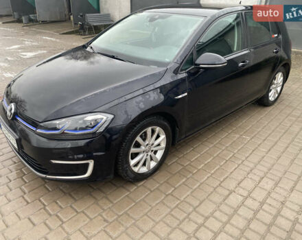 Черный Фольксваген e-Golf, объемом двигателя 0 л и пробегом 151 тыс. км за 12999 $, фото 6 на Automoto.ua