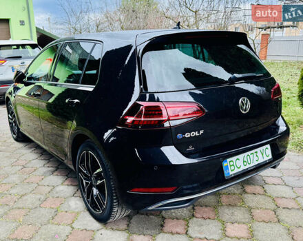 Черный Фольксваген e-Golf, объемом двигателя 0 л и пробегом 133 тыс. км за 16199 $, фото 66 на Automoto.ua