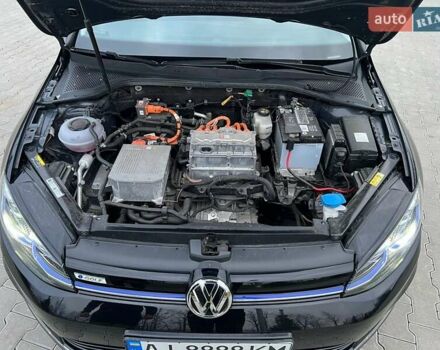 Черный Фольксваген e-Golf, объемом двигателя 0 л и пробегом 47 тыс. км за 16900 $, фото 25 на Automoto.ua