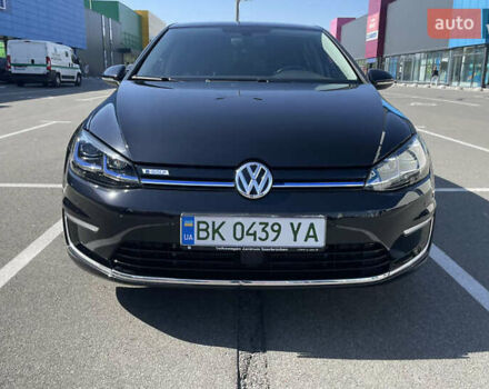 Чорний Фольксваген e-Golf, об'ємом двигуна 0 л та пробігом 65 тис. км за 14700 $, фото 2 на Automoto.ua