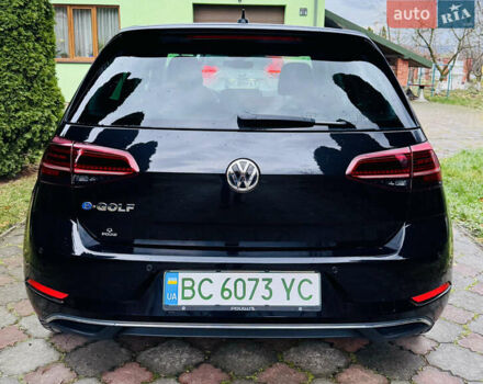 Черный Фольксваген e-Golf, объемом двигателя 0 л и пробегом 133 тыс. км за 16199 $, фото 65 на Automoto.ua