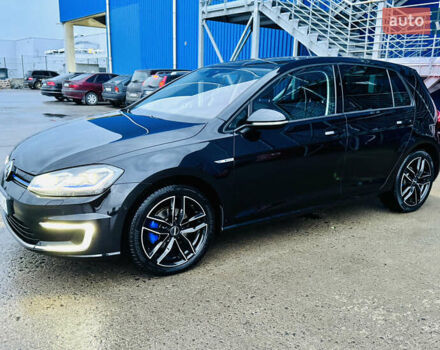 Черный Фольксваген e-Golf, объемом двигателя 0 л и пробегом 133 тыс. км за 16199 $, фото 17 на Automoto.ua