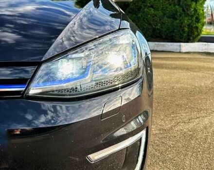 Чорний Фольксваген e-Golf, об'ємом двигуна 0 л та пробігом 86 тис. км за 19500 $, фото 2 на Automoto.ua