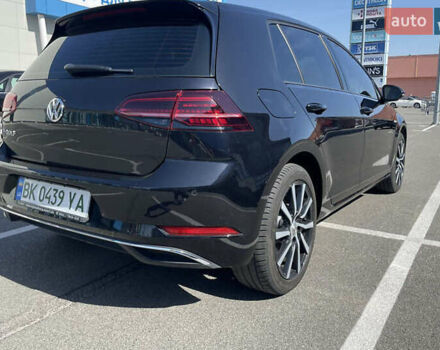 Чорний Фольксваген e-Golf, об'ємом двигуна 0 л та пробігом 65 тис. км за 14700 $, фото 5 на Automoto.ua