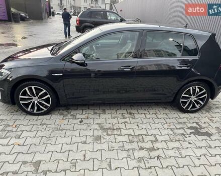 Черный Фольксваген e-Golf, объемом двигателя 0 л и пробегом 159 тыс. км за 14600 $, фото 3 на Automoto.ua